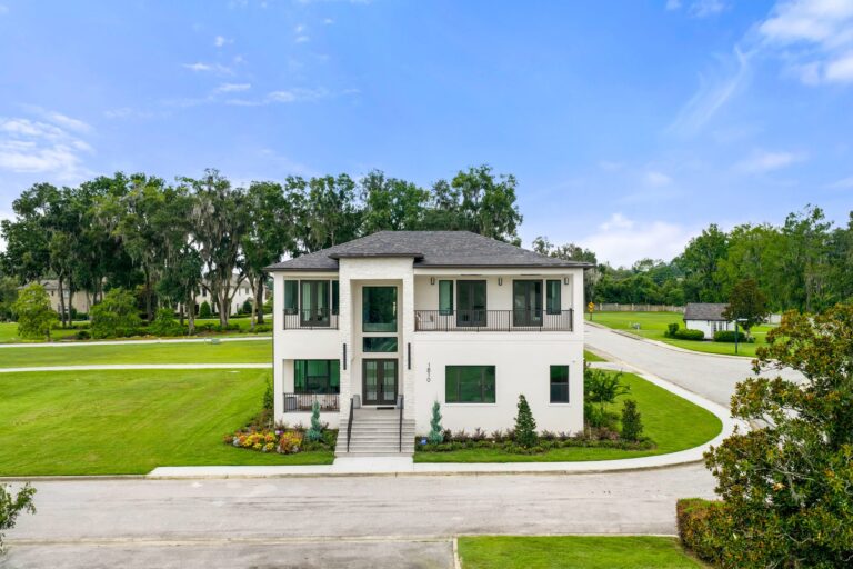 Antonia residence at Livingston Park — exterior photo 7