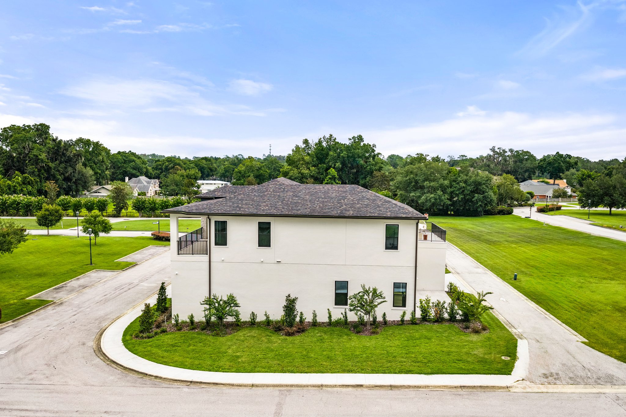 Antonia residence at Livingston Park — exterior photo 13