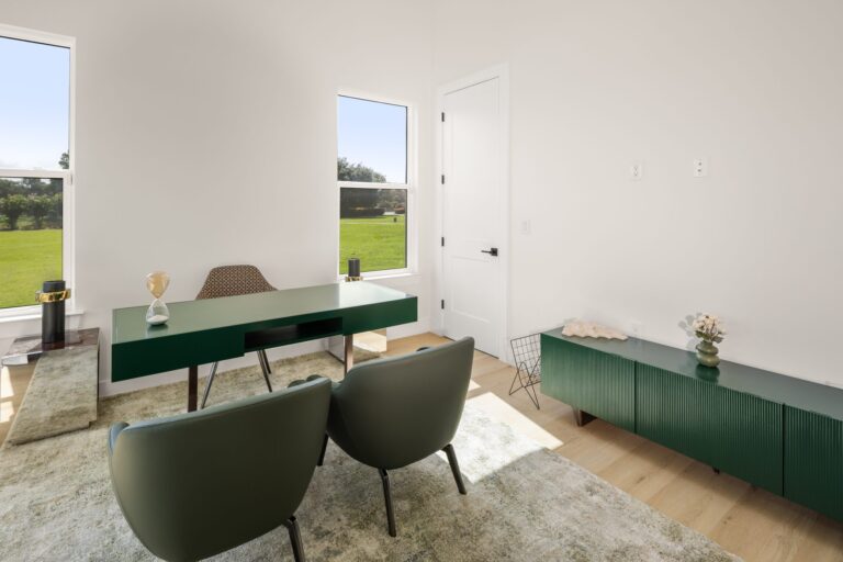 Antonia residence at Livingston Park — interior photo 9