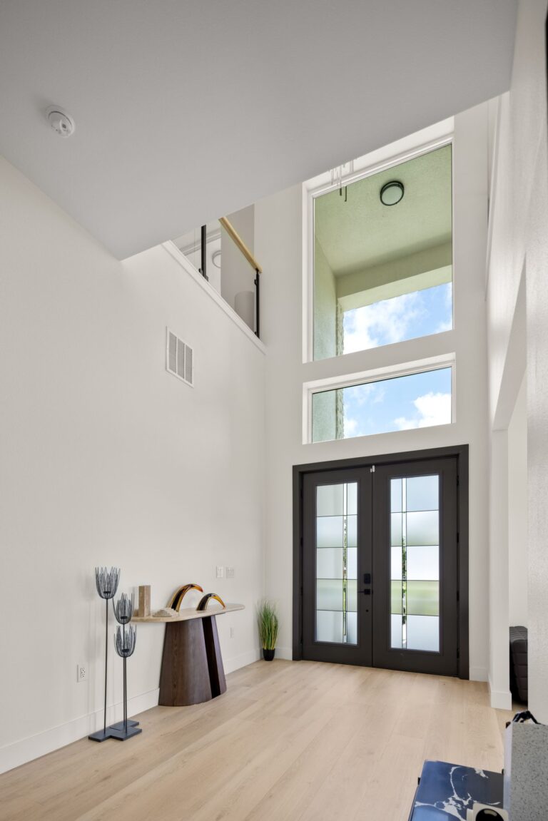 Antonia residence at Livingston Park — interior photo 14