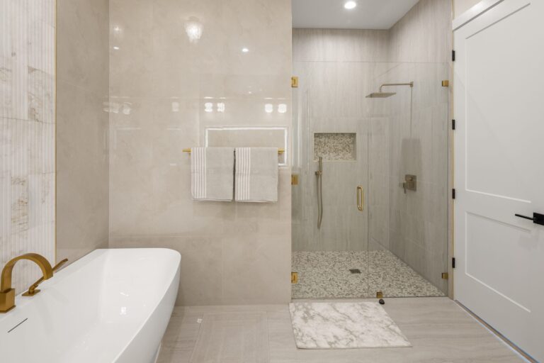 Antonia residence at Livingston Park — interior photo 22