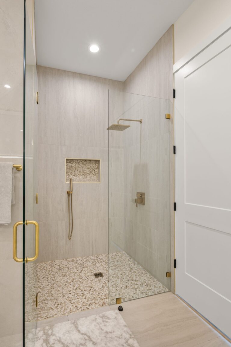 Antonia residence at Livingston Park — interior photo 23