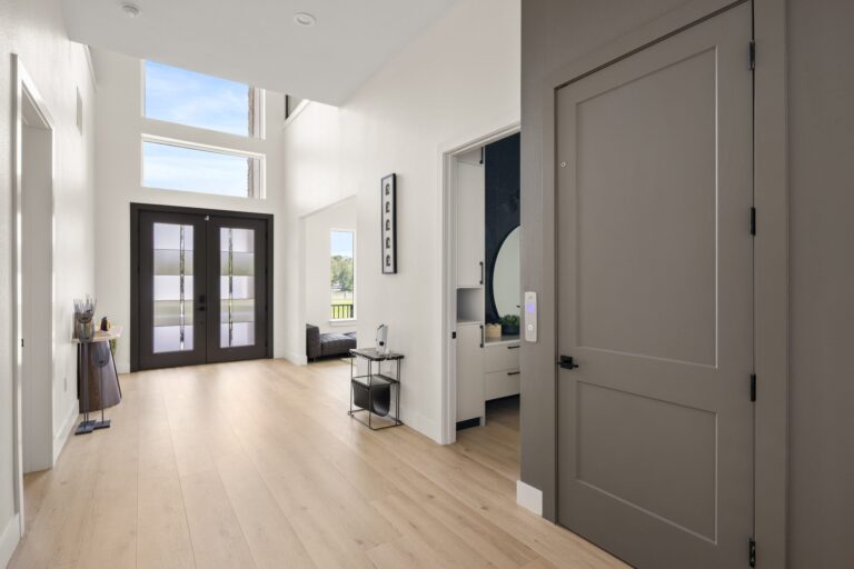 Antonia residence at Livingston Park — interior photo 31