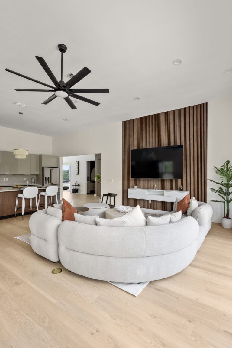 Antonia residence at Livingston Park — interior photo 41
