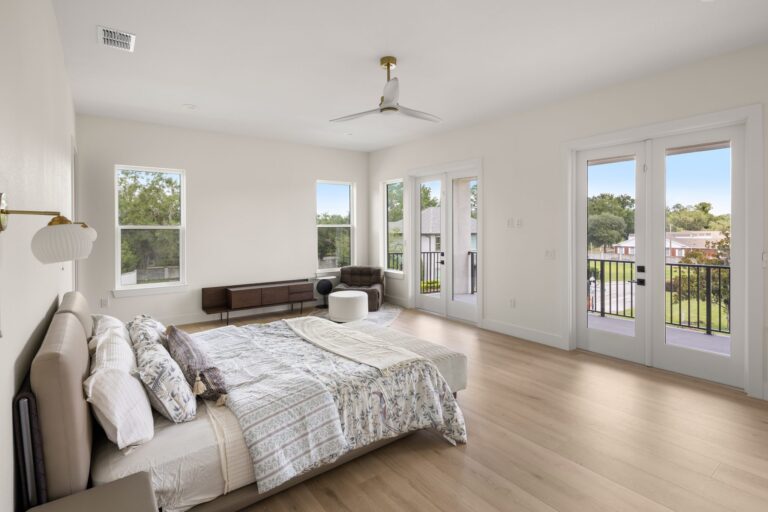 Antonia residence at Livingston Park — interior photo 56