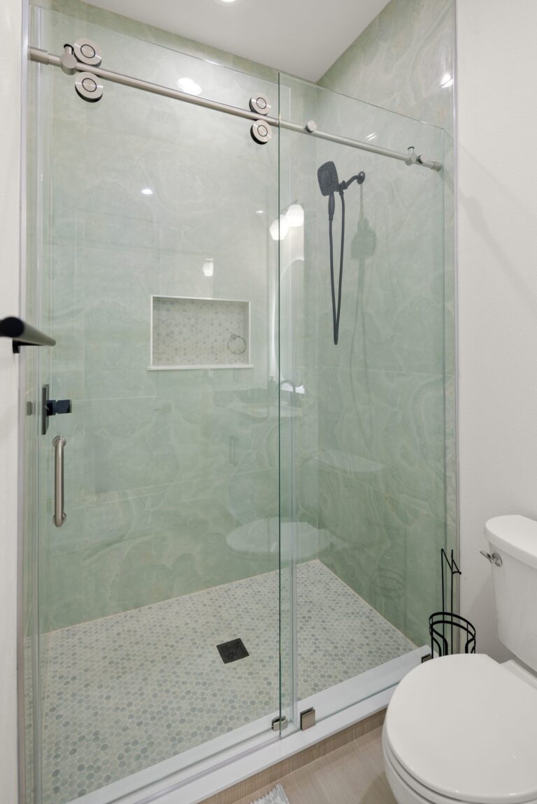 Antonia residence at Livingston Park — interior photo 66