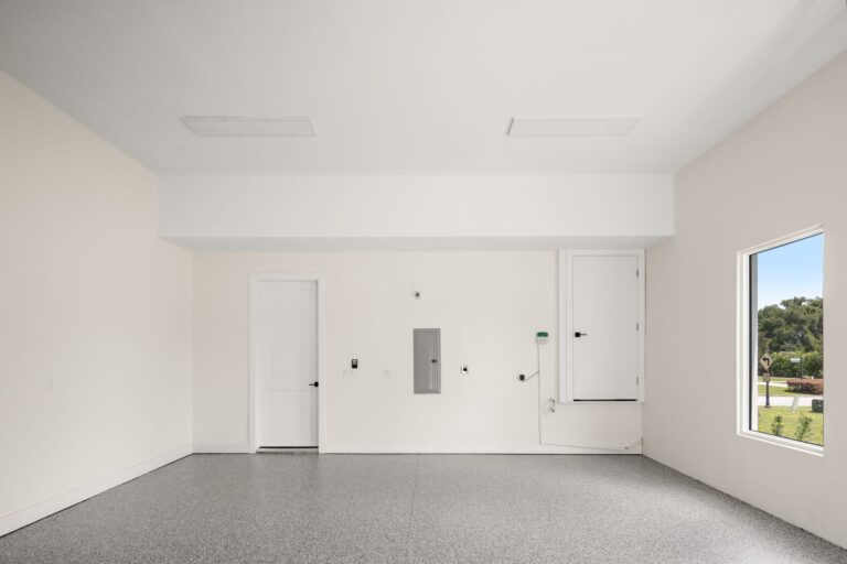 Antonia residence at Livingston Park — interior photo 78