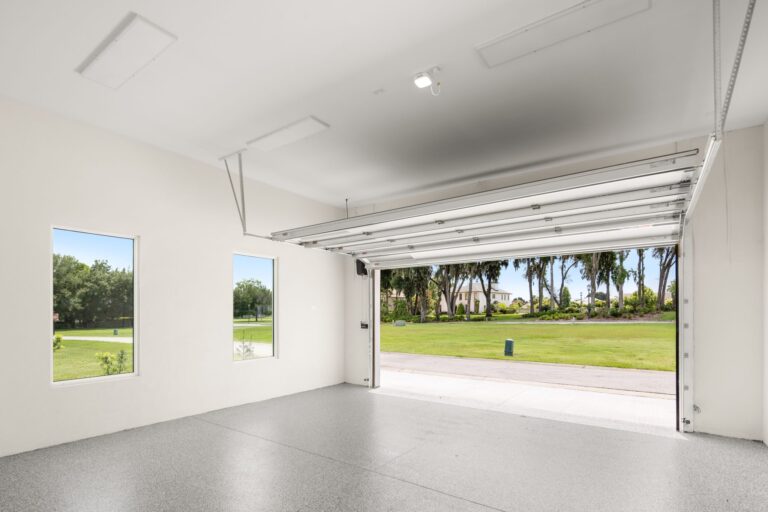 Antonia residence at Livingston Park — interior photo 79
