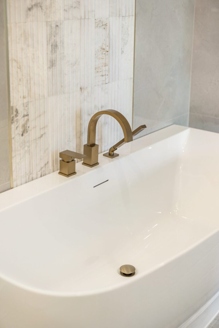 Antonia residence at Livingston Park — interior photo 93