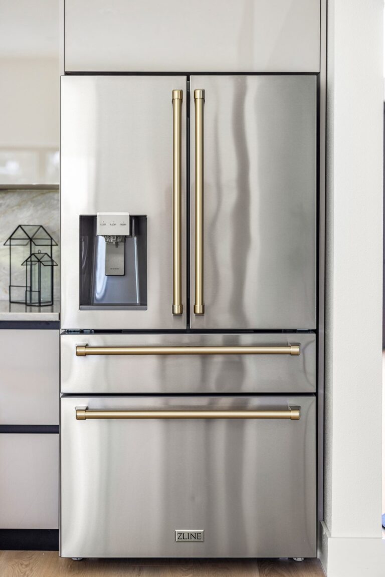Antonia residence at Livingston Park — interior photo 95